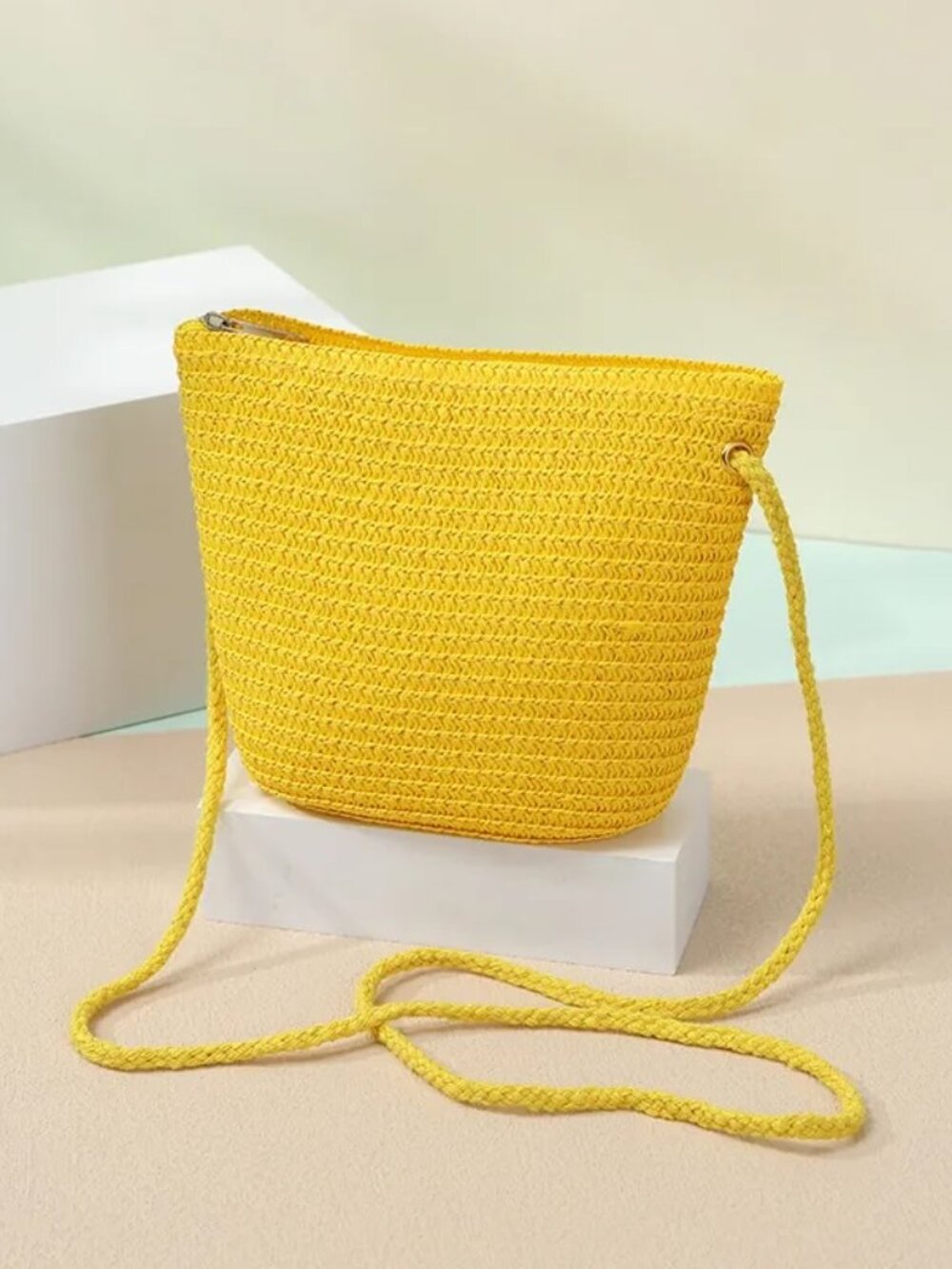 Women's Yellow Straw Hand Woven Crossbody Bag Boho Purse Summer Shoulder Bag NEW